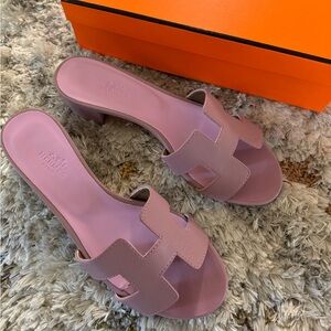 Hermes Oasis Sandals, size 39